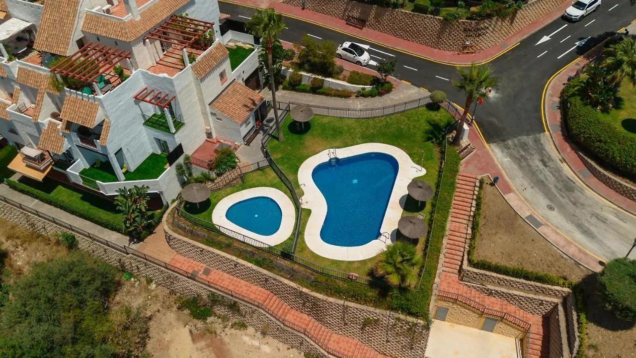 Modern Sea & Lake View Penthouse With Private Jacuzzi - 8 Min To Puente Romano Истан