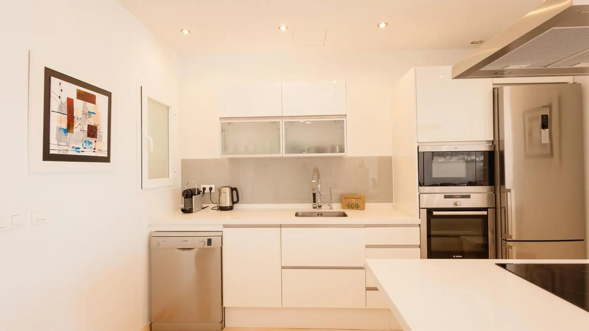 Modern Sea & Lake View Penthouse With Private Jacuzzi - 8 Min To Puente Romano Истан 0*,  Испания