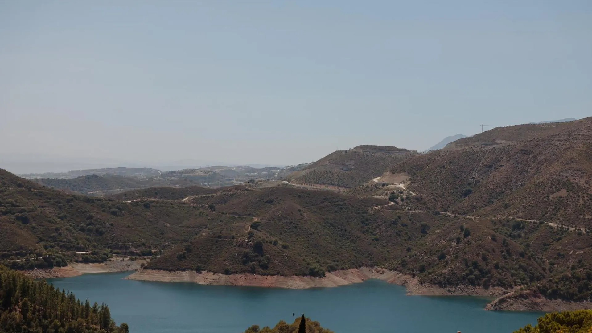 Modern Sea & Lake View Penthouse With Private Jacuzzi - 8 Min To Puente Romano Истан